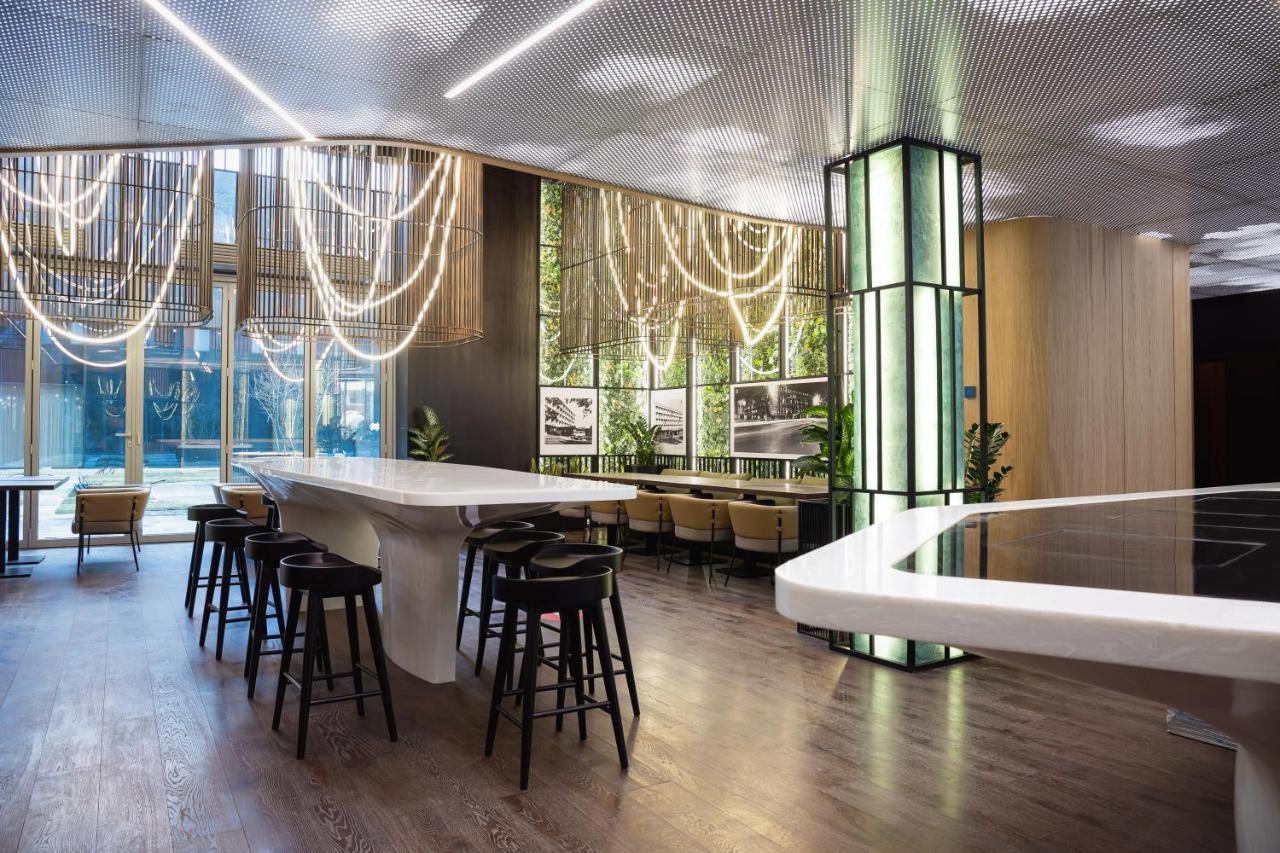 Novotel Living Almaty Jetisu Exteriör bild